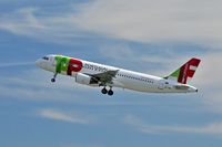 На авианаправления Азор, Мадейры и Алгарве теперь работает Portugal Stopover