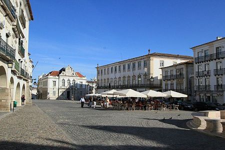 Эвора — один из древнейших городов Португалии