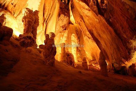 Подземные богатства Португалии: пещера Копилка с монетами